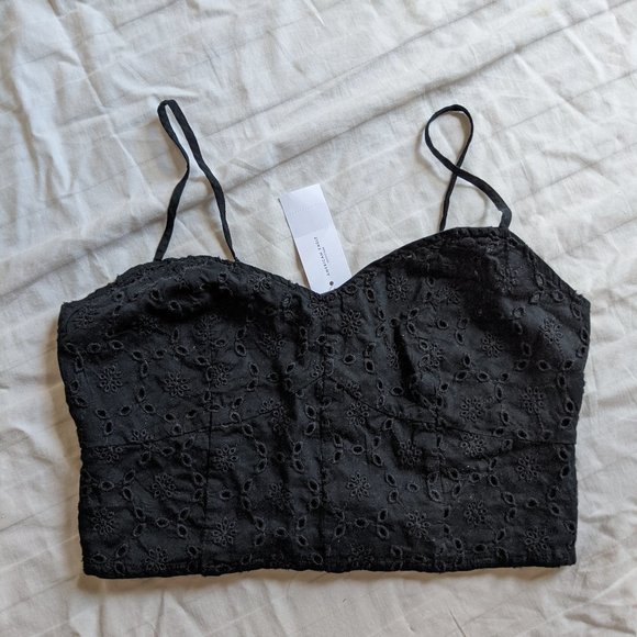 BNWT sweetheart neckline eyelet crop - Picture 1 of 2